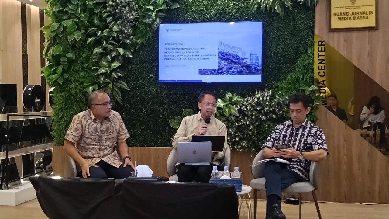 Indonesia Nego Amerika Serikat Supaya Baju dan Sepatu Bebas Tarif