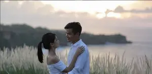 Sejak menikah, sang istri selalu menyajikan menu sehat untuk Dion Wiyoko.