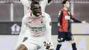 Pierre Kalulu - Jebolan terbaik akademi tim muda Lyon itu didapatkan AC Milan secara gratis pada 2020. Pemain yang berposisi sebagai bek ini mempunyai kecepatan, ketenangan dan akurasi umpan yang matang. (AFP/Filippo Monteforte)