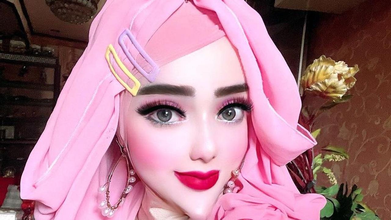 Potret Yuni Jasmine PNS Viral Berdagu Lancip, Ngaku Tak Suka Tampil Natural