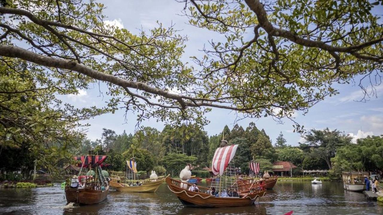 Destinasi Wisata Pulau Jawa Jadi Favorit Utama Libur Natal 2025 dan Tahun Baru 2026