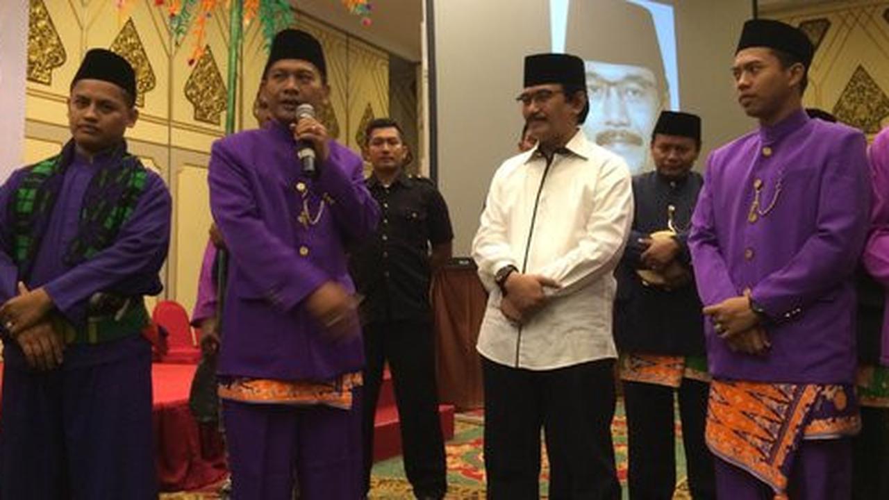 Tantang Ahok di Pilgub DKI, Adhyaksa sesumbar siap 1 juta KTP warga