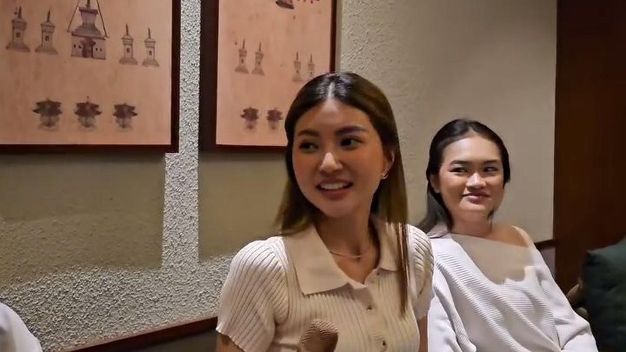 8 Potret Sarwendah dengan Aqila Pacar Baru Betrand Peto, Terharu saat Dikenalkan
