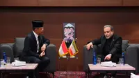 Indonesia Jadi Delegasi Pertama Beri Perhormatan di Makam Ali Khamenei