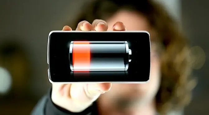 Baterai smartphone lama terisi (androipit.com)