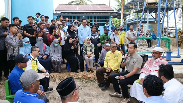 AHY meninjau sumur bor Gunung Tembak dan mendorong penambahan pasokan air bersih untuk memenuhi kebutuhan warga Balikpapan. (Dok Kemenko Infra)