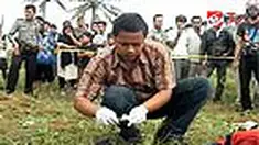 Seorang pelajar di Sukabumi, Jabar, tewas mengenaskan dengan sejumlah luka akibat senjata tajam. Korban tewas usai dikeroyok puluhan pelajar lainnya. 