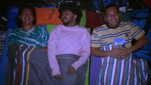 Film Why Do You Love Me (YouTube/MAx Pictures)