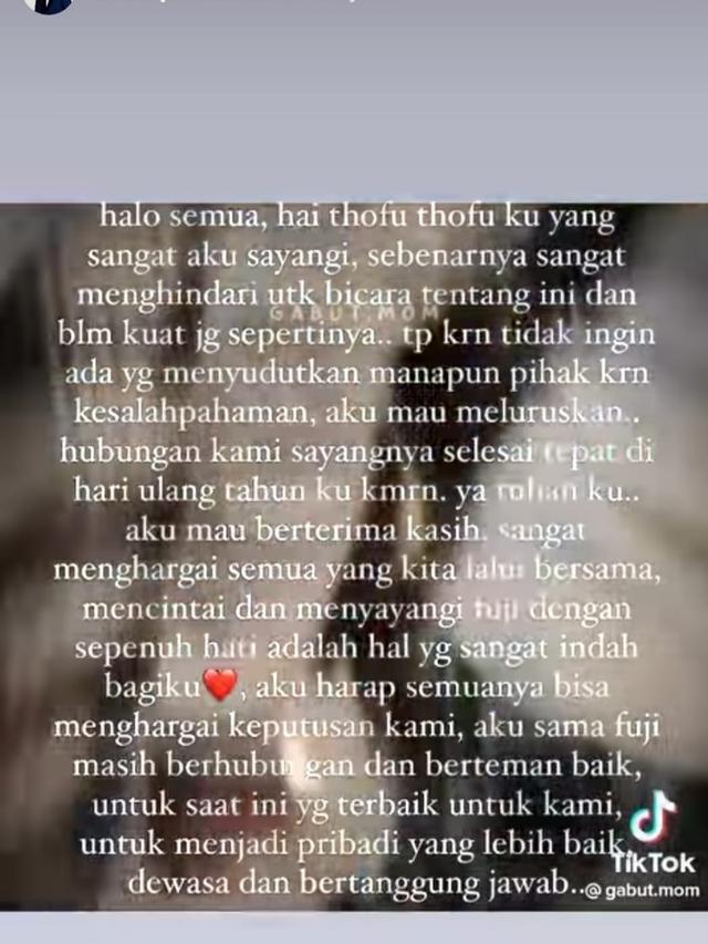 Unggahan Thariq Halilintar putus cinta dengan Fuji. (Foto: Dok. Instagram @thariqhalilintar)