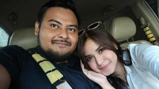 Potret mesra Rini Wulandari dan Sayyid Aldo Al-Balkhi. (Sumber: Instagram/rinimentari_)