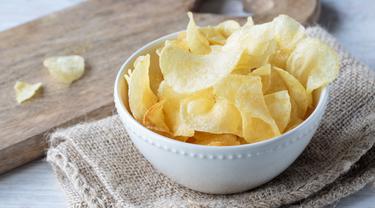 3 Tips Membuat Keripik Kentang Yang Super Kriuk Lifestyle Fimela Com