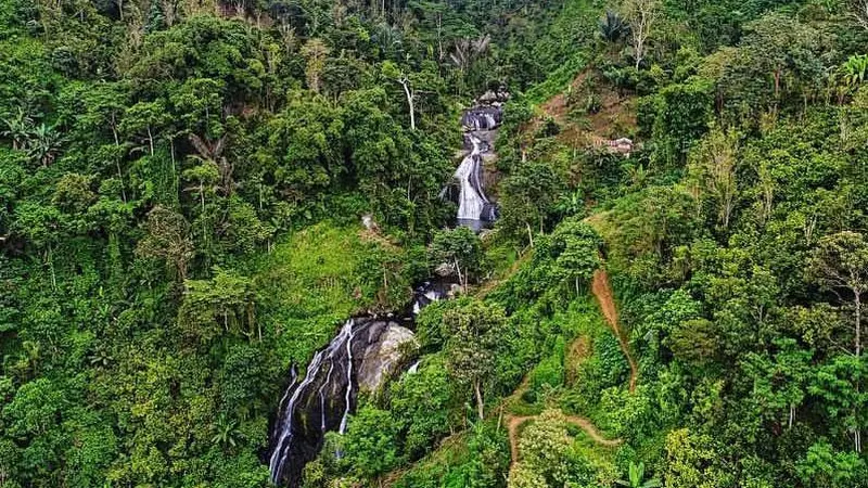 Air Terjun Indo' Rannuang di Polewali Mandar (Fauzan/Liputan6.com)