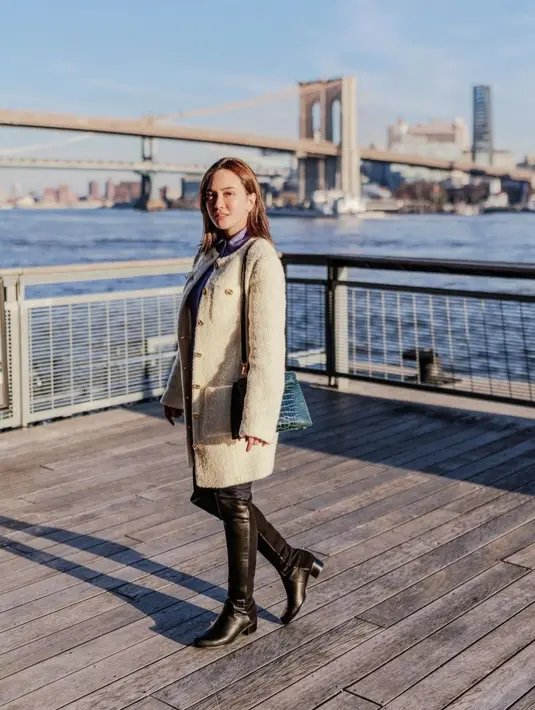 Shandy Aulia tengah menikmati momen liburan akhir tahun di New York, Amerika Serikat