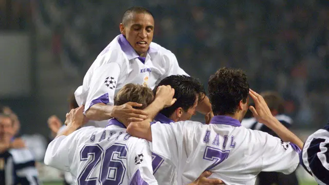 Foto: 6 Bek dengan Rekor Gol Terbanyak di Ajang Liga Champions, 3 Pemain Berpeluang Pecahkan Rekor Roberto Carlos