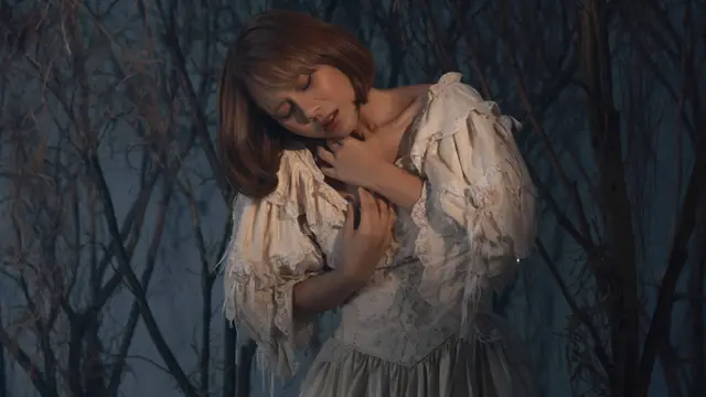 Nadin Amizah dalam pemotretan album ‘Laika, yang Ditinggalkan’. (dok Secret Signals)