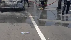 Mobil Camry Terbakar di Tol Layang MBZ