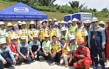 Gibran Pakai Rompi dan Helm Proyek Tinjau Tol Rangkasbitung-Cileles, Pastikan Pembangunan Infrastruktur Optimal
