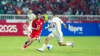 Pemain Timnas Indonesia U-17, Rafi Rasyiq saat bermain melawan Uzbekistan dalam laga kedua Piala Kemerdekaan 2025 di Stadion Utama Sumatera Utara, Deli Serdang, Jumat (15/8/2025). (Dok. Timnas Indonesia)