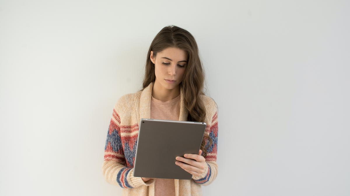 3 Zodiak Cerdas Yang Tak Pernah Menyadari Akan Kecerdasannya