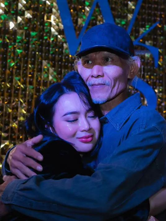 Wika Salim rayakan ultah ke-32 (Instagram/wikasalim)