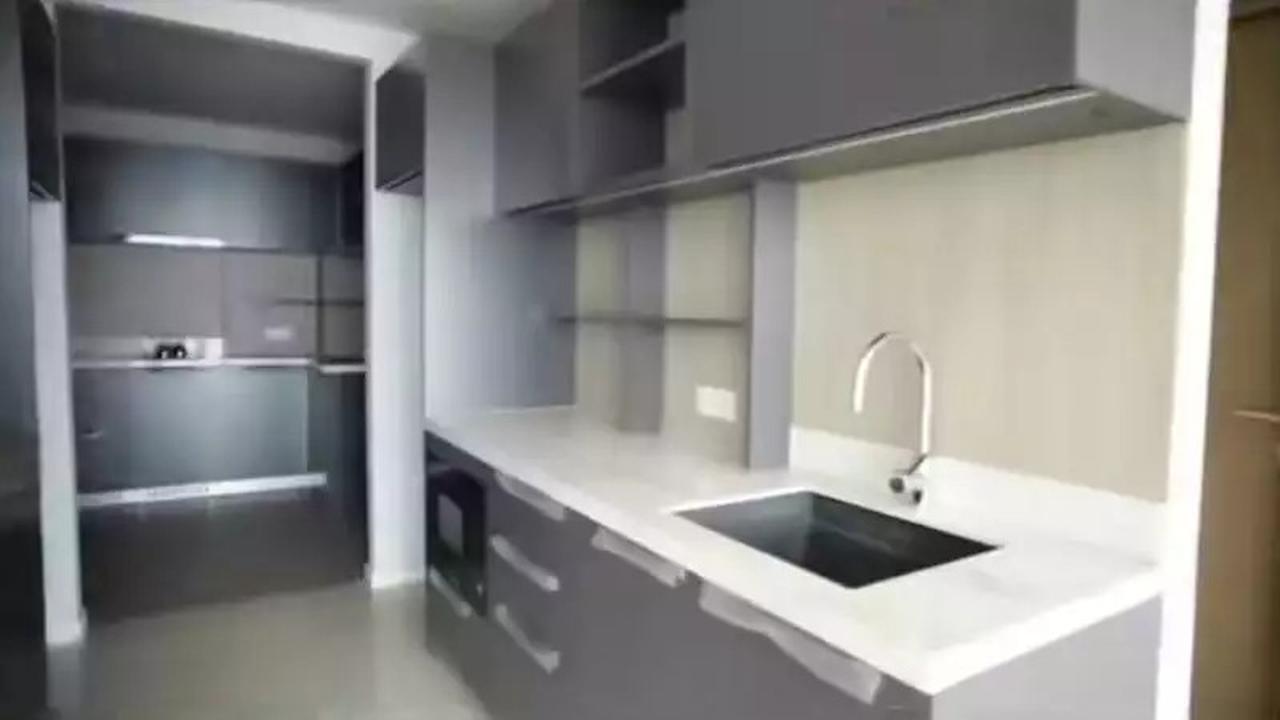 Tampak Elegan