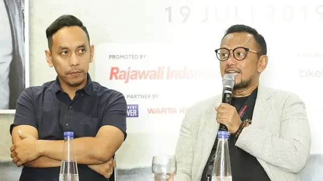 Jikustik reunian