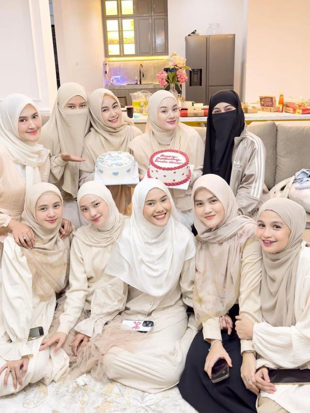 Potret Geng Butterfly (Instagram/@anisarahma_12)