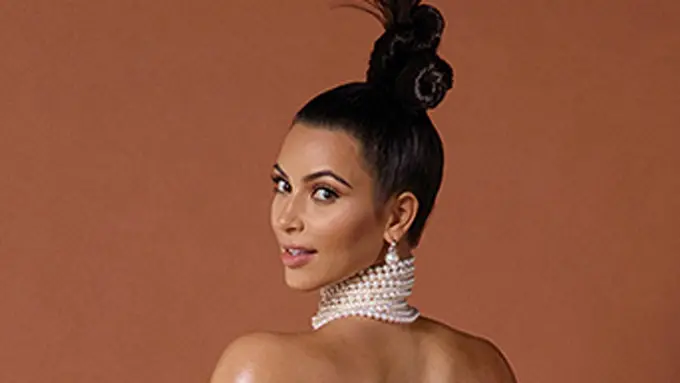 [Bintang] Kim Kardashian