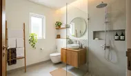 7 Model Kamar Mandi Kecil dengan Shower yang Tetap Terlihat Luas dan Modern