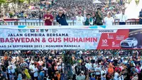 Jalan Gembira bersama Anies-Muhaimin (AMIN) di Makassar pada akhir pekan kemarin, Minggu (24/9) menghadirkan 'lautan manusia' (Istimewa)