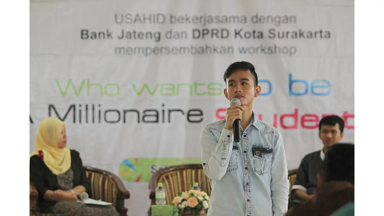 Intip Gaya Gibran Jokowi Saat Berbagi Sukses di Dunia Usaha