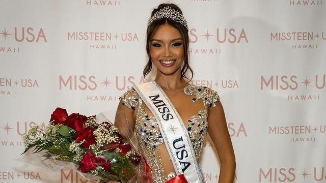 Potret Savannah Gankiewicz Diberi Gelar Miss USA