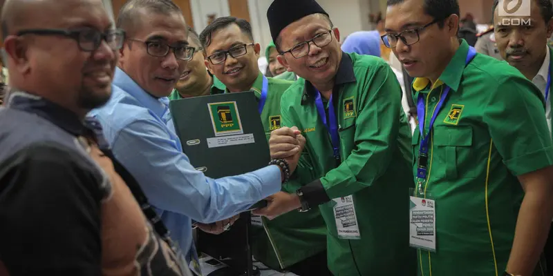 PPP Kubu Romi Serahkan Berkas Pendaftaran Peserta Pemilu 2019