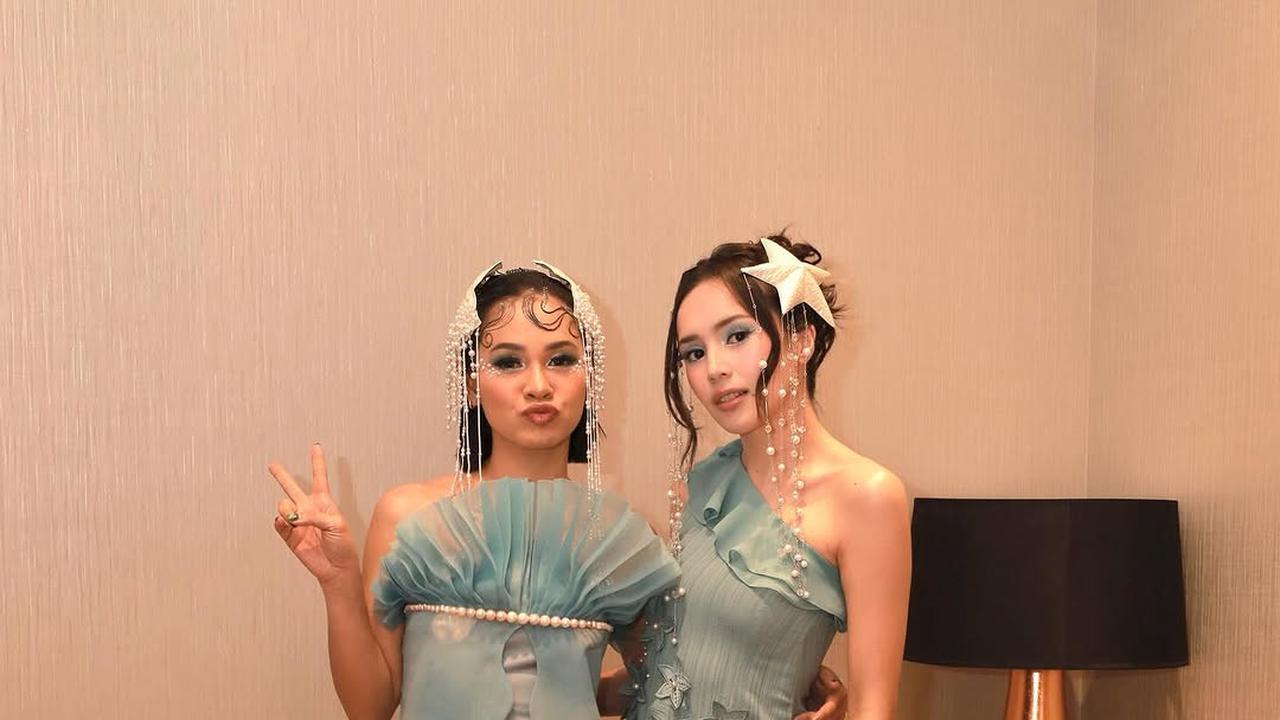 Potret Beby Tsabina Saat Melenggang di Indonesian Fashion Aesthetic dengan Gaya Unik dan Anggun