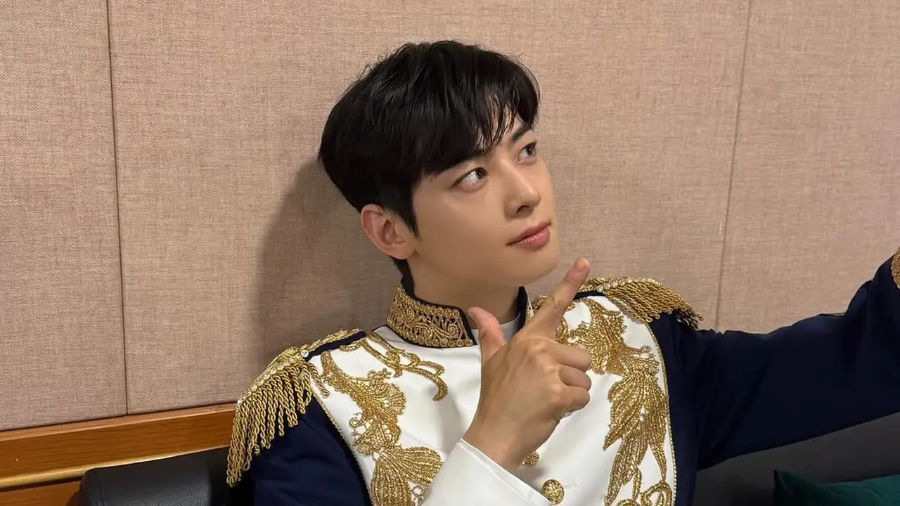 Cha Eun Woo. (Instagram/ eunwo.o_c)