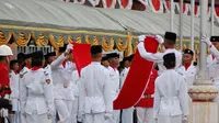 Jokowi Kukuhkan Paskibraka 2015