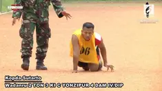 Kopda Sutarto merangkak hingga garis finish dengan pengawalan tim medis.