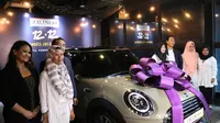Zilingo berikan hadiah mobil Mini Cooper kepada para pemenang