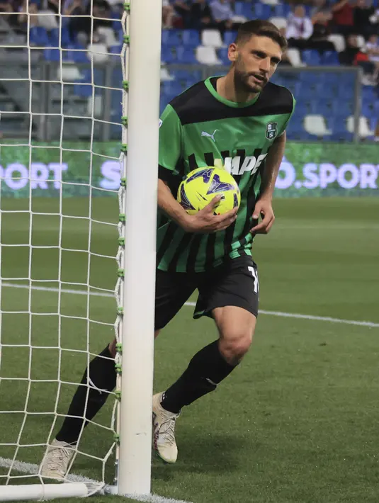 <p>Sementara gol Sassuolo dicetak Domenico Berard di menit ke-71. (Michele Nucci/LaPresse via AP)</p>