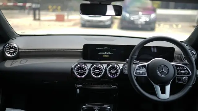 Mercedes-Benz A 200 Progressive Line