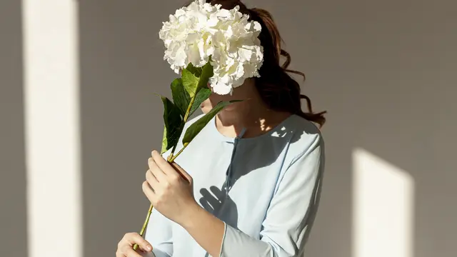 wanita juli berhenti suka