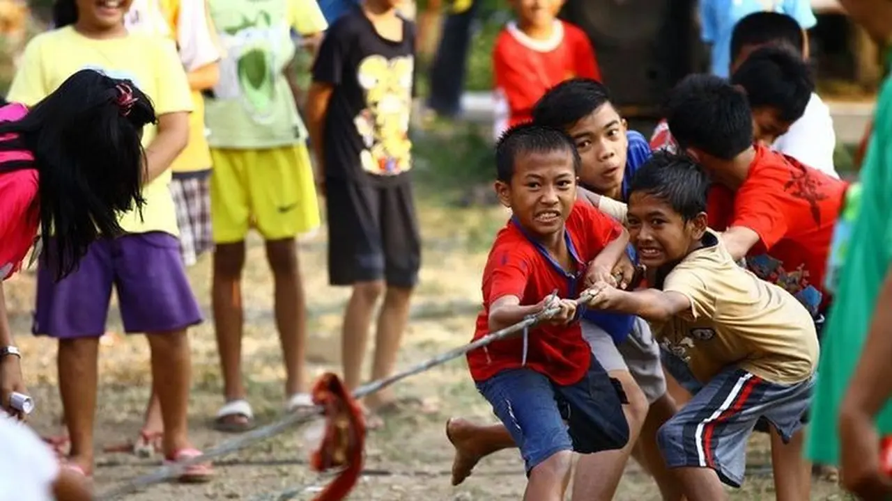 Lomba 17 Agustus. (foto: Pinterest).