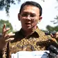 Gubenur DKI Jakarta Basuki Tjahaja Purnama (Ahok) usai mengikuti rapat terbatas di Istana Kepresidenan, Jakarta, Rabu (27/4/2016). (Liputan6.com/Faizal Fanani)