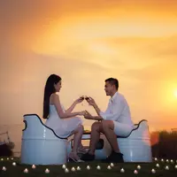 Sambut Valentine dengan Romantic Dinner bareng Pasangan, Bikin Dia Takjub dengan Perhiasan berlian Ini