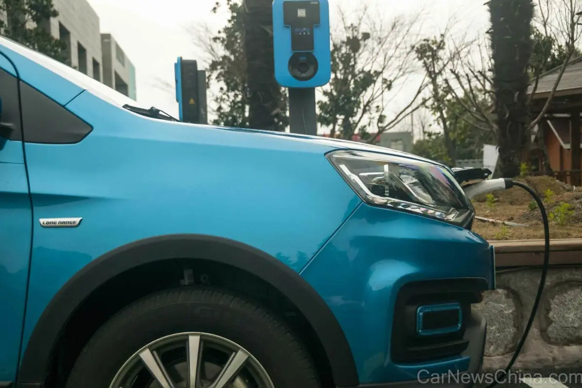 Mobil Listrik Berbasis Energi Baru di China
