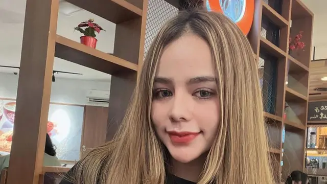 Dinda Anwar