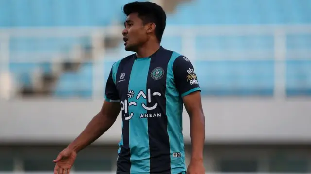 Asnawi Mangkualam