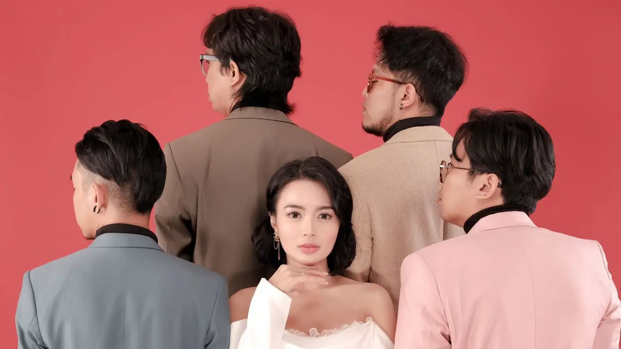 for Revenge Gandeng Wika Salim untuk Remake Lagu Jeda, Project yang Sempat Tertunda di Tahun Lalu