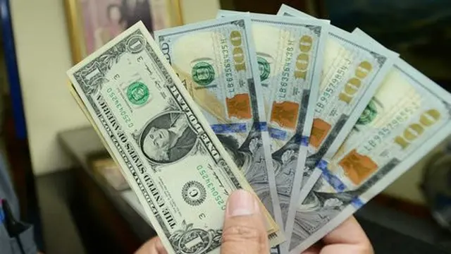 dolar AS. ©2015 merdeka.com/muhammad luthfi rahman