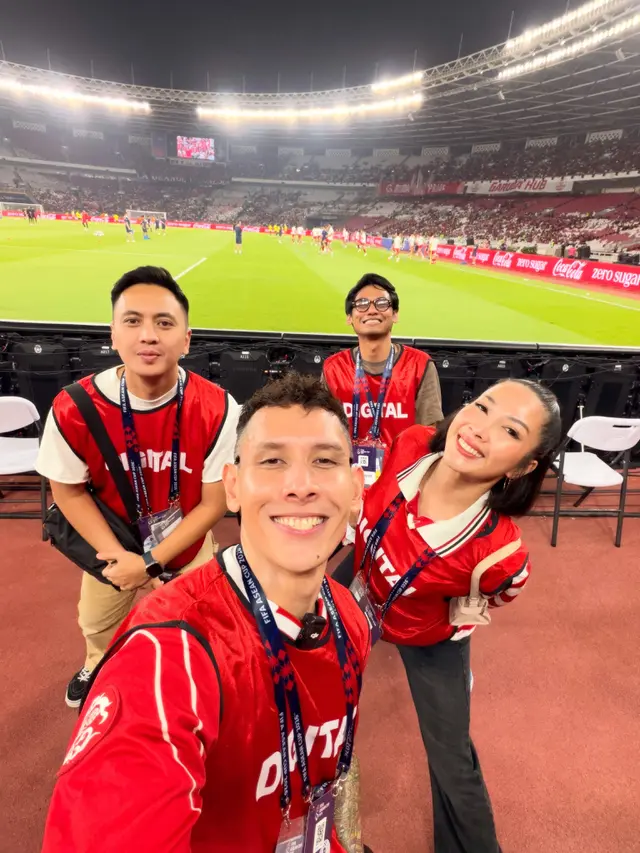 Ganindra Bimo nonton timnas (instagram.com/ganindrabimo)